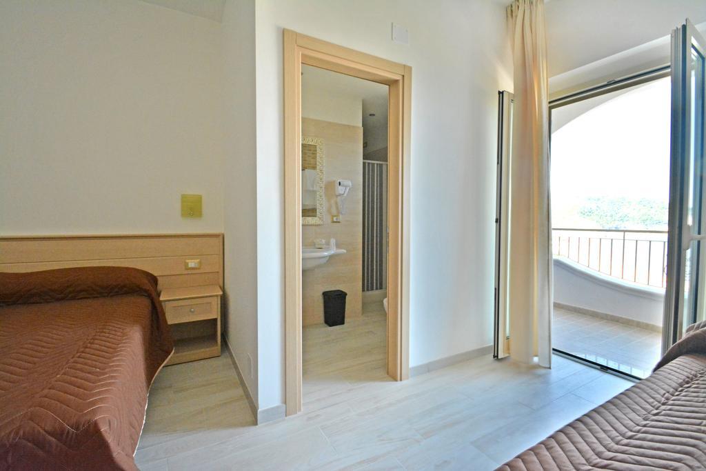 Hotel Incanto Peschici Δωμάτιο φωτογραφία
